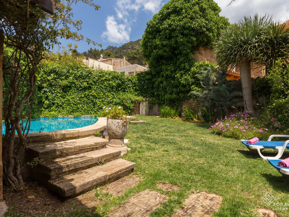 Villa majorquine 200 ans, piscine à Valldemossa - Photo 1