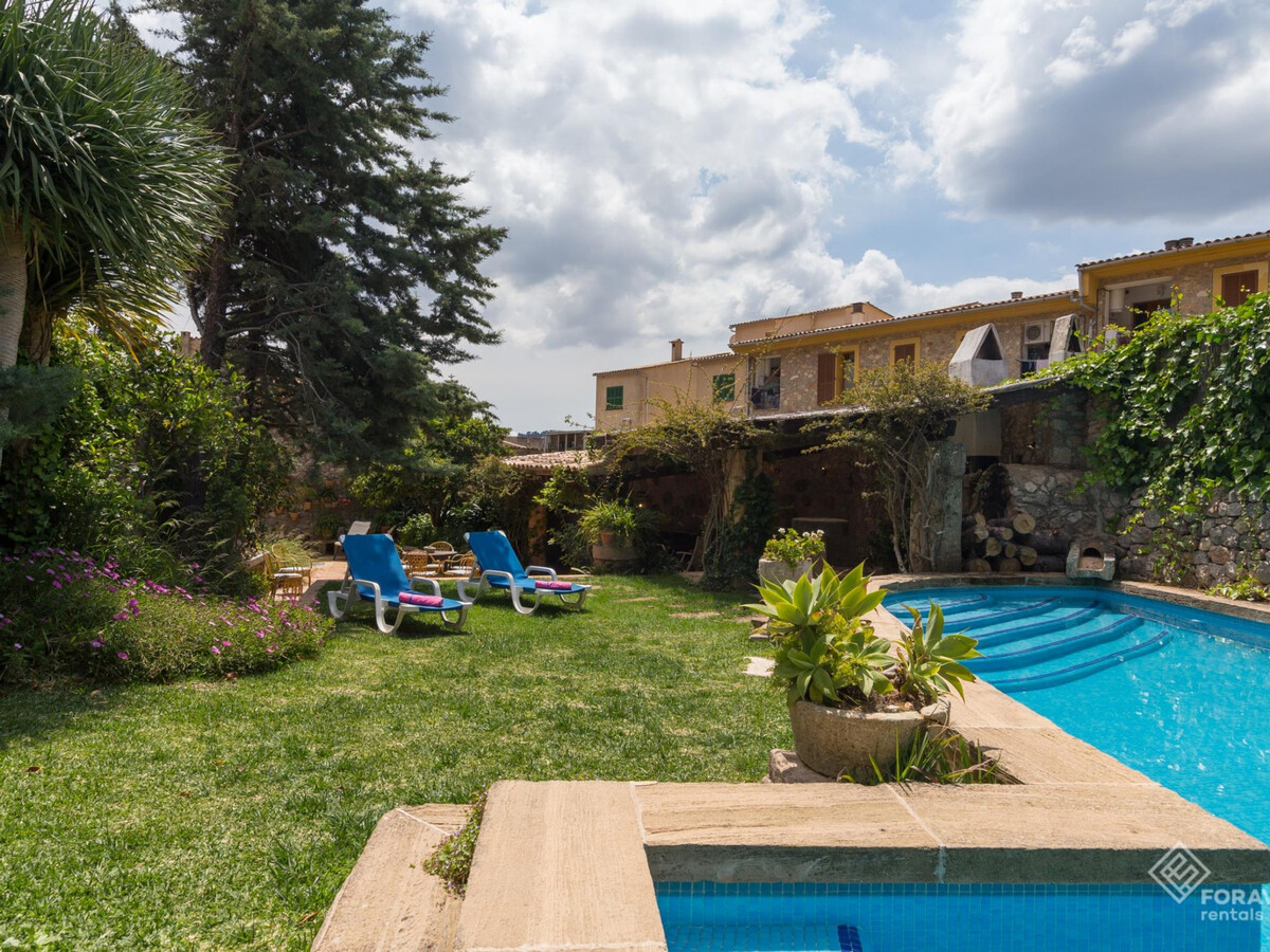Villa majorquine 200 ans, piscine à Valldemossa - Photo 11