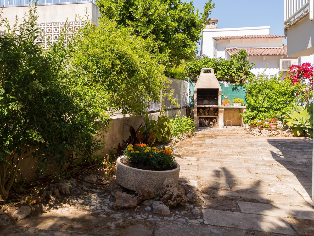 Appartement 6 pers, jardin et terrasse à 20 m de la plage - Photo 4