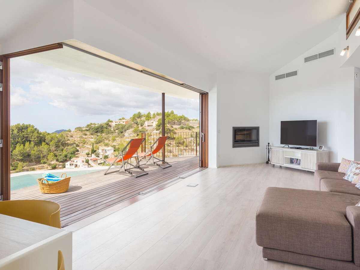Villa moderne à Galilea, piscine débordement et Serra - Photo 4