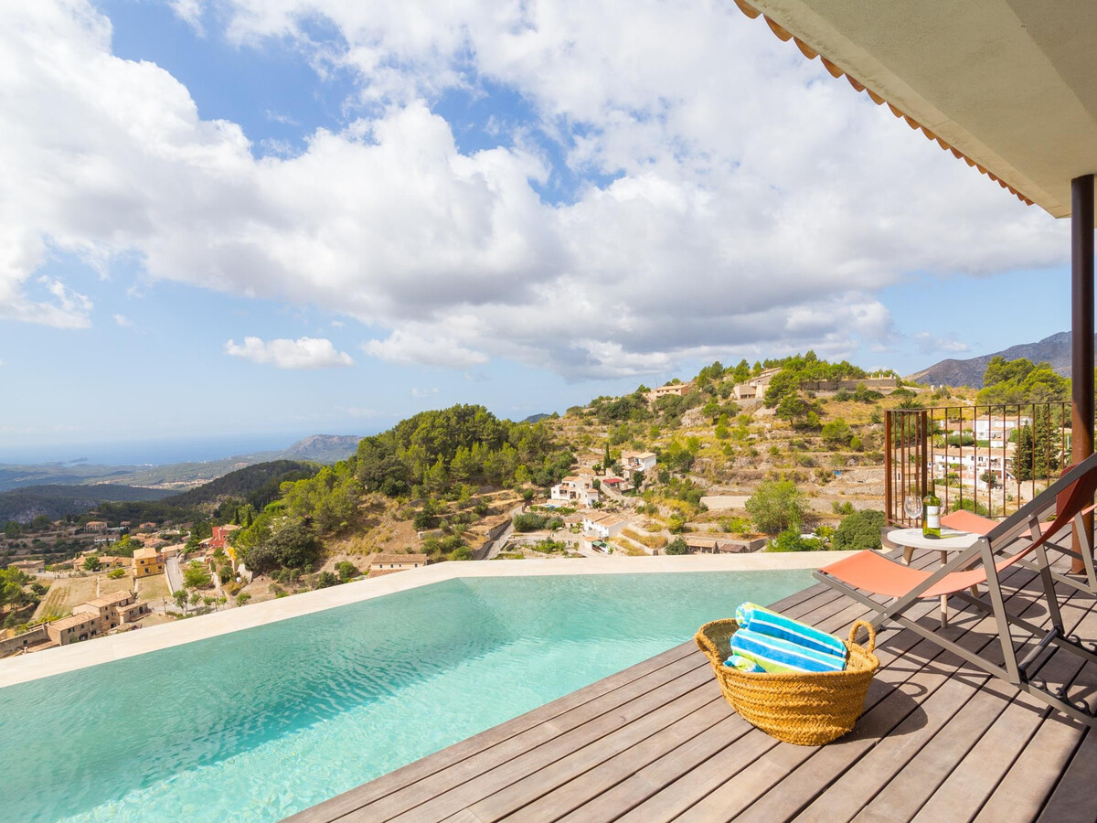 Villa moderne à Galilea, piscine débordement et Serra - Photo 5