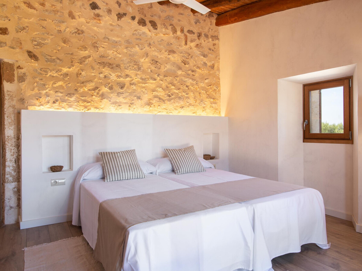 Finca XVIIIe siècle rénovée, piscine et vue campagne - Photo 21