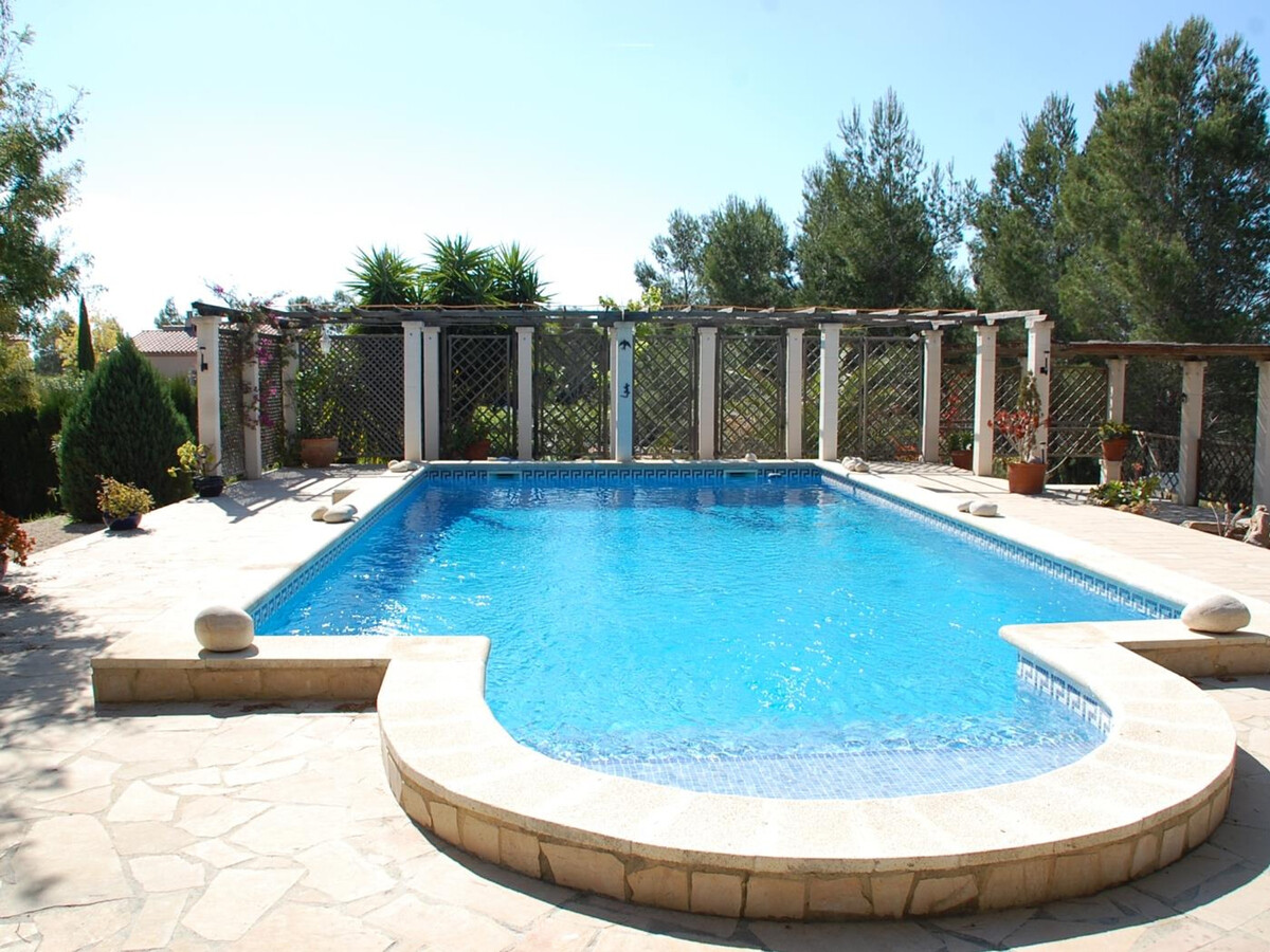 Villa ST JORDI à Sant Jordi : piscine privée et cuisine d'été - Photo 1