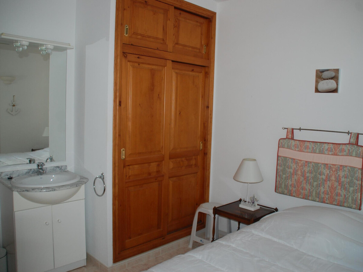 Villa ST JORDI à Sant Jordi : piscine privée et cuisine d'été - Photo 21
