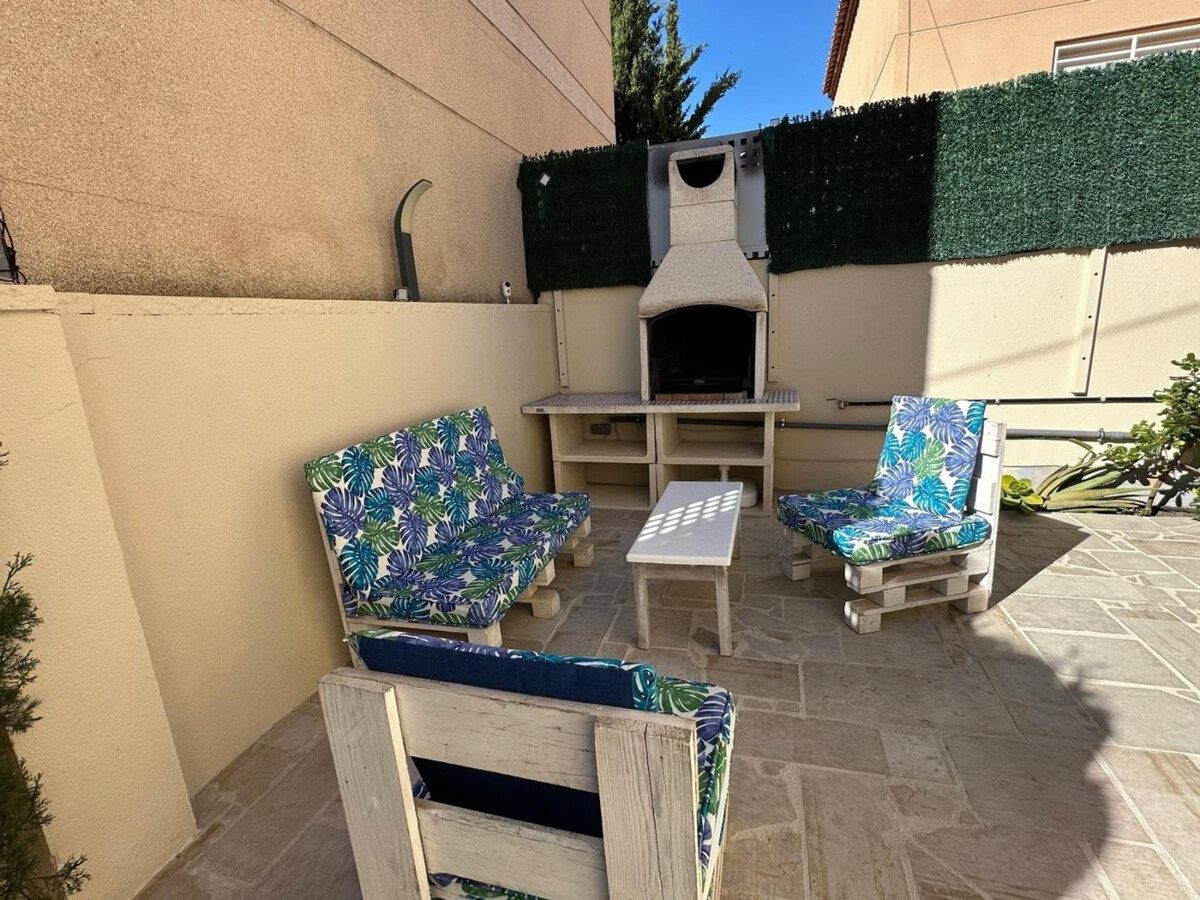 Villa Canarias, piscine privée 6x3m à Miami Platja - Photo 9