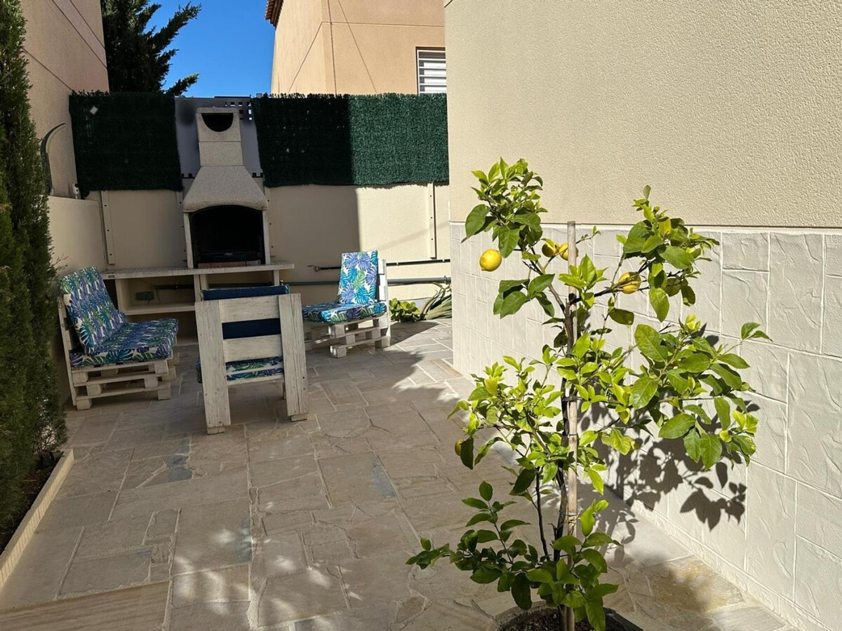 Villa Canarias, piscine privée 6x3m à Miami Platja - Photo 11