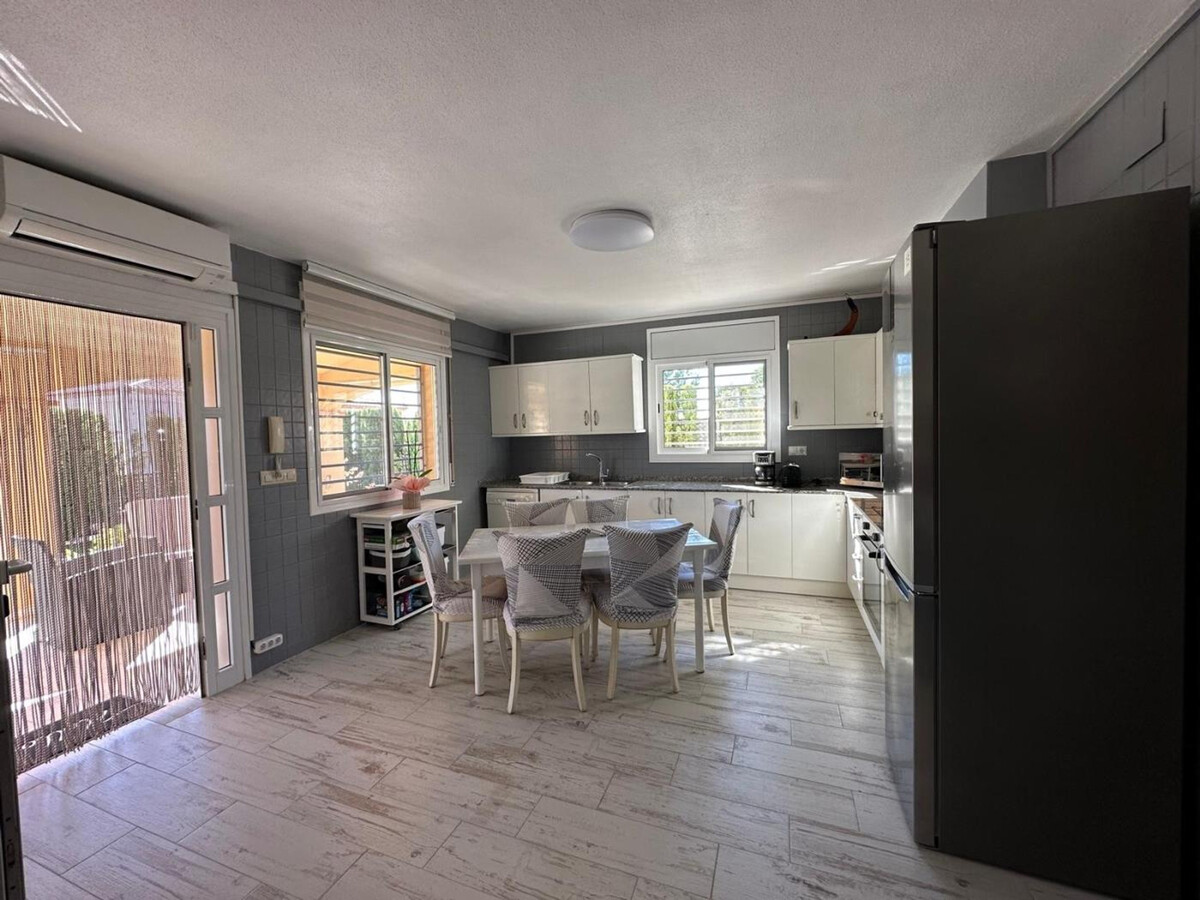 Villa Canarias, piscine privée 6x3m à Miami Platja - Photo 12