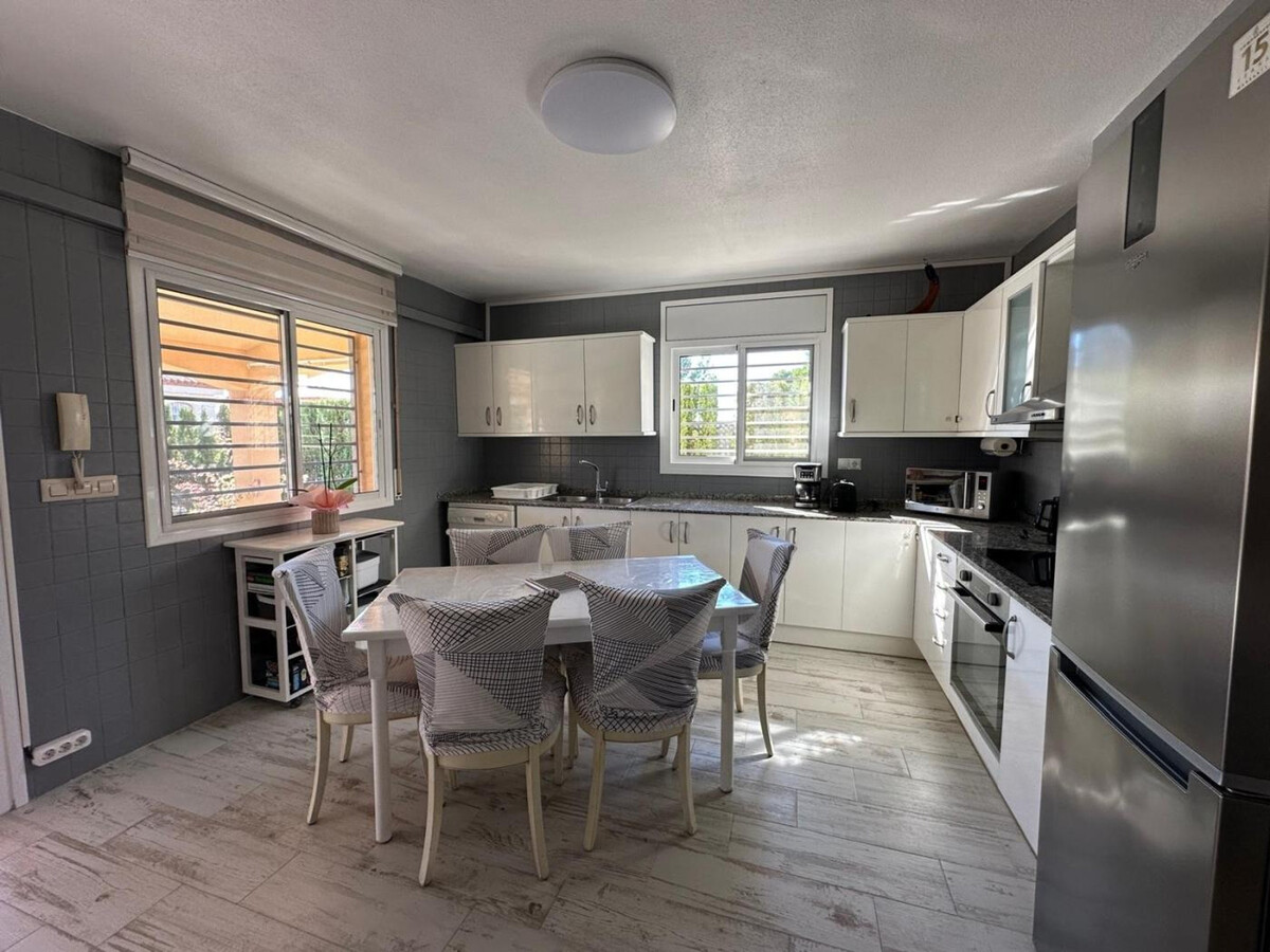 Villa Canarias, piscine privée 6x3m à Miami Platja - Photo 13