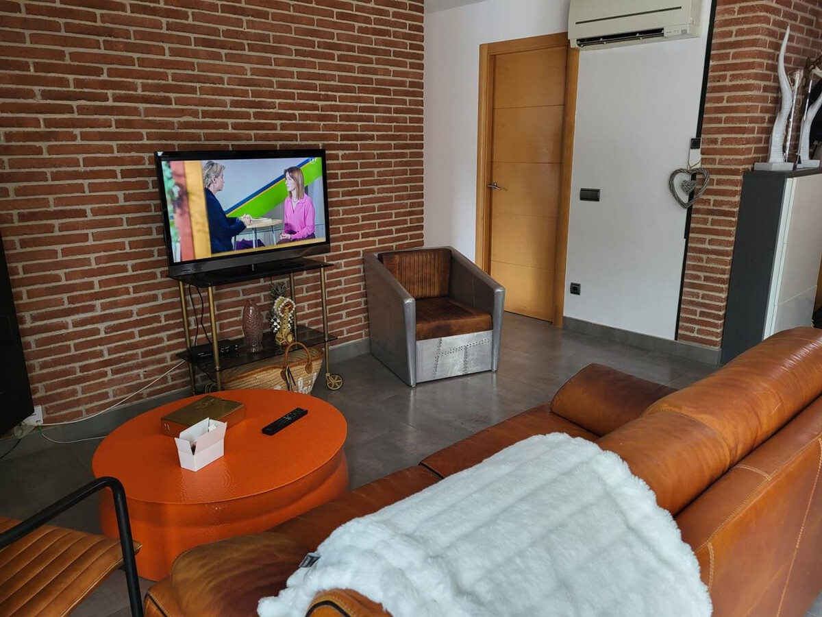 Maison 8 pers. avec piscine privée près des criques de Calafat - Photo 11