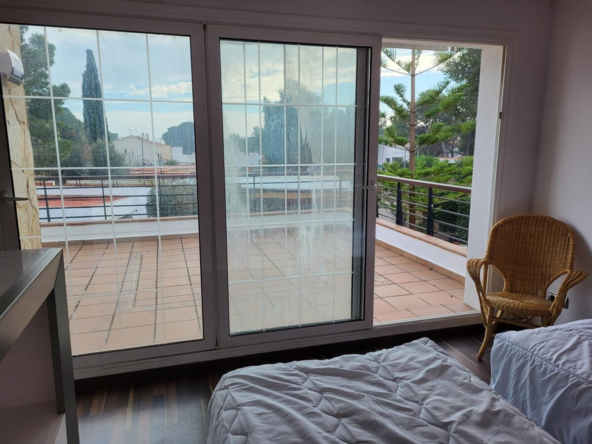 Maison 8 pers. avec piscine privée près des criques de Calafat - Photo 24