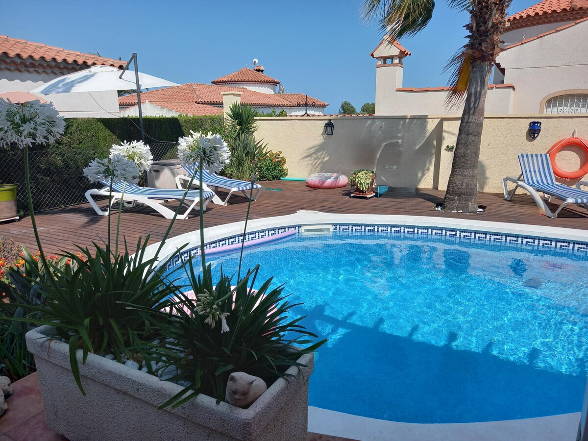 Villa 4 chambres avec piscine privée à Miami Platja - Photo 3