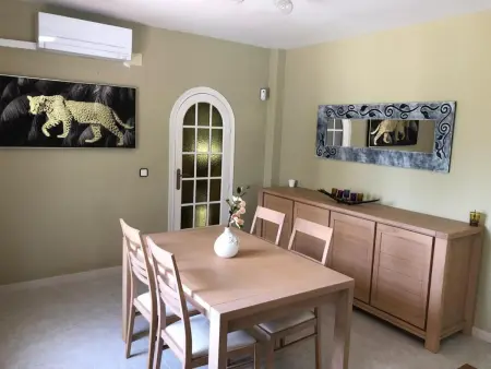 Grande maison familiale avec piscine, à 600m de la plage - Photo 10