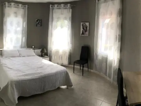 Grande maison familiale avec piscine, à 600m de la plage - Photo 16