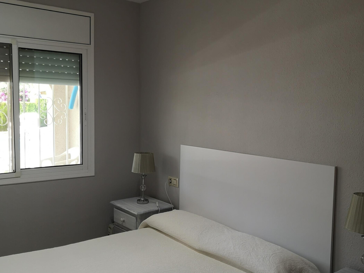 Appartement 2 chambres avec terrasse et piscine à Miami Platja - Photo 16