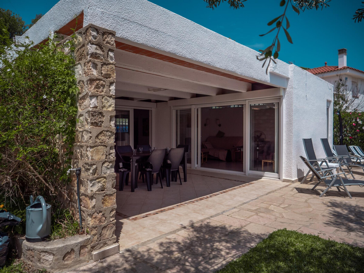 Villa 140m² piscine privée à Calafat, 4 chambres - Photo 3