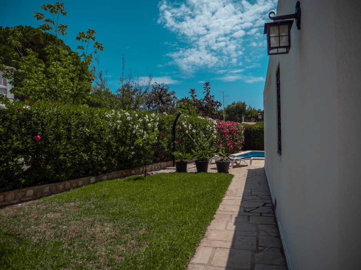 Villa 140m² piscine privée à Calafat, 4 chambres - Photo 20