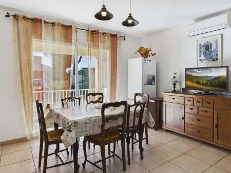 Appartement 3 pièces climatisé, terrasse et parking à Marseillan : photo 2