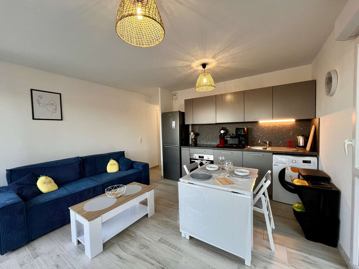 Appartement climatisé Cogolin, vue sur Grimaud - Photo 4