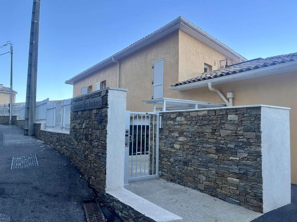 Appartement climatisé Cogolin, vue sur Grimaud - Photo 16