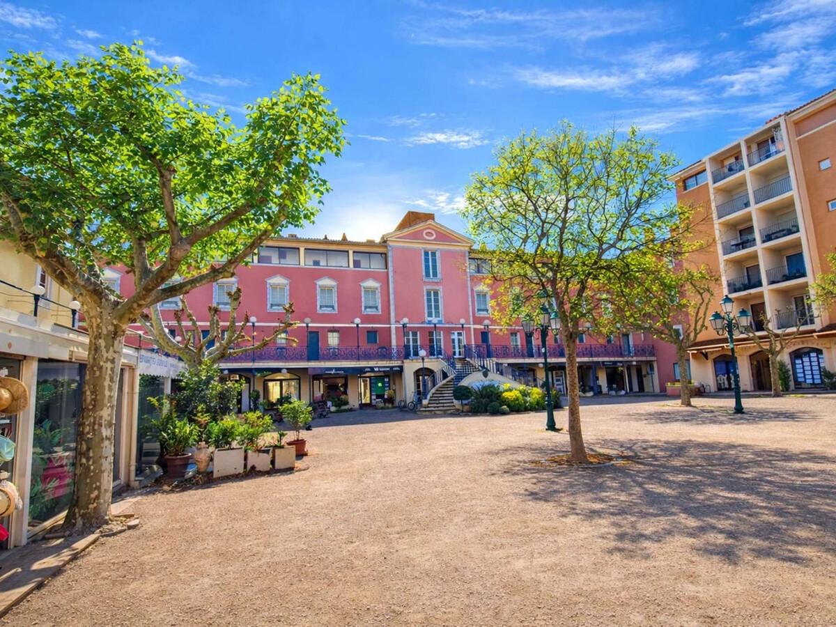 Appartement climatisé Cogolin, vue sur Grimaud - Photo 20