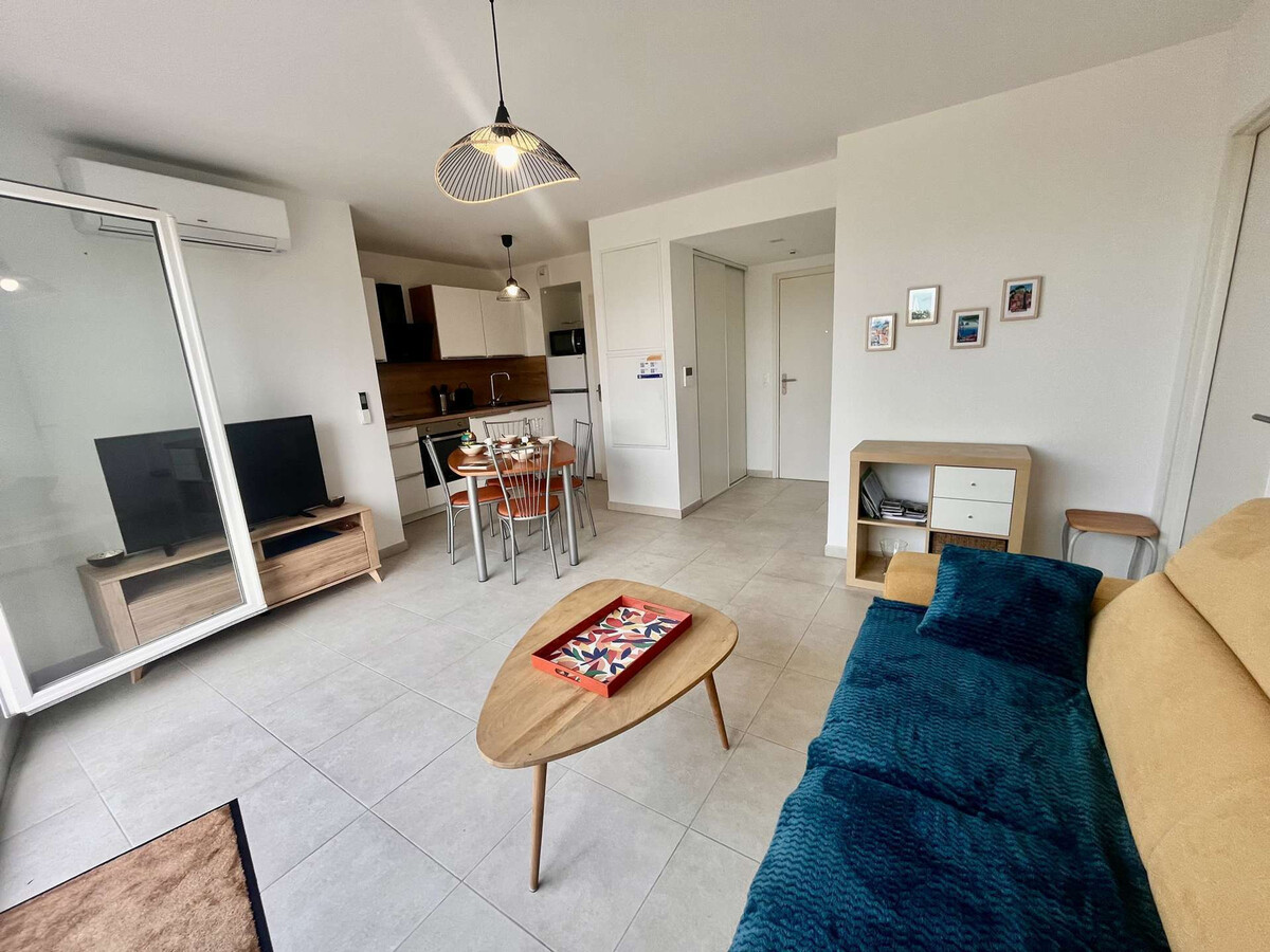 Appartement 2P climatisé à Cogolin, vue sur Grimaud - Photo 3