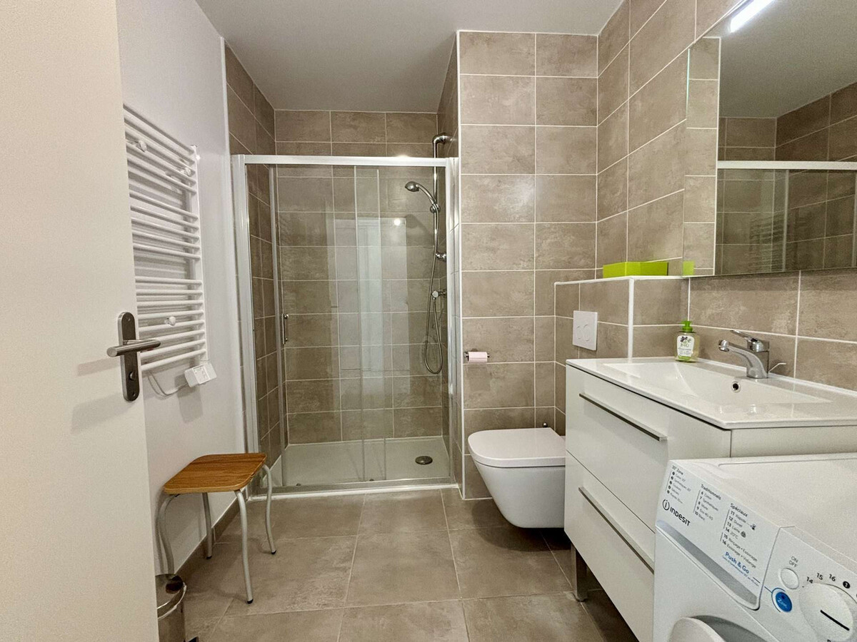 Appartement 2P climatisé à Cogolin, vue sur Grimaud - Photo 8