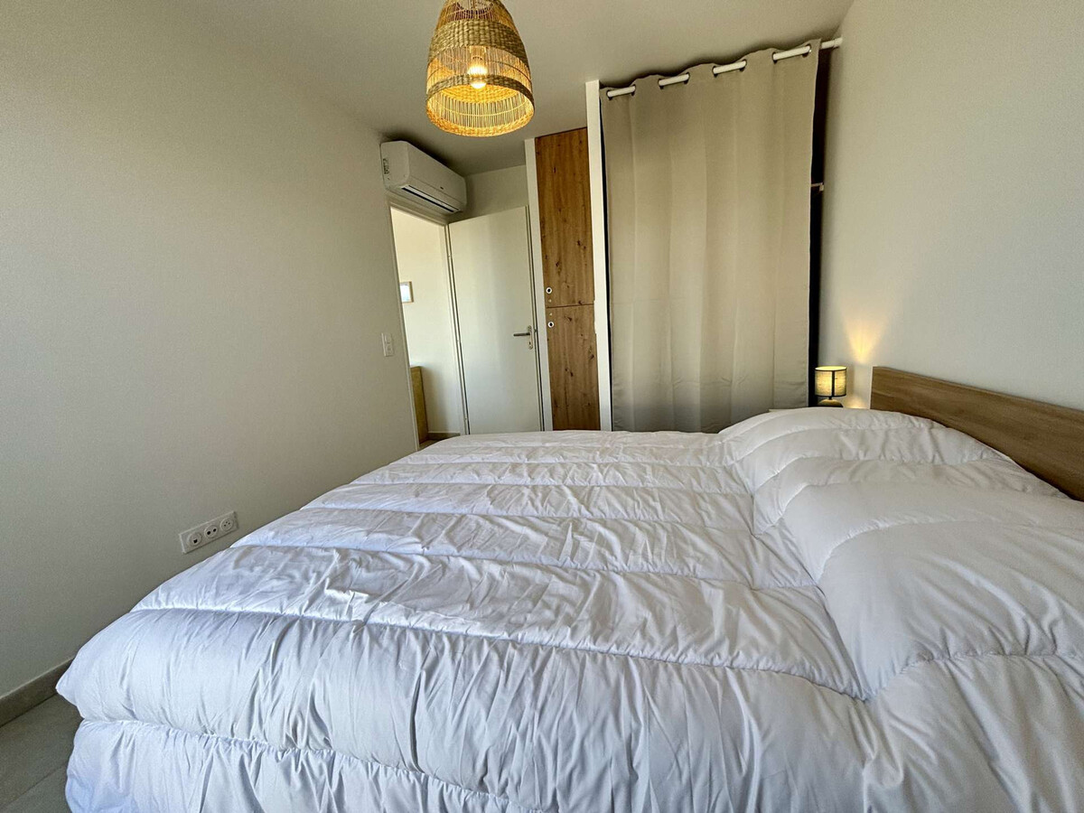Appartement 2P climatisé à Cogolin, vue sur Grimaud - Photo 12
