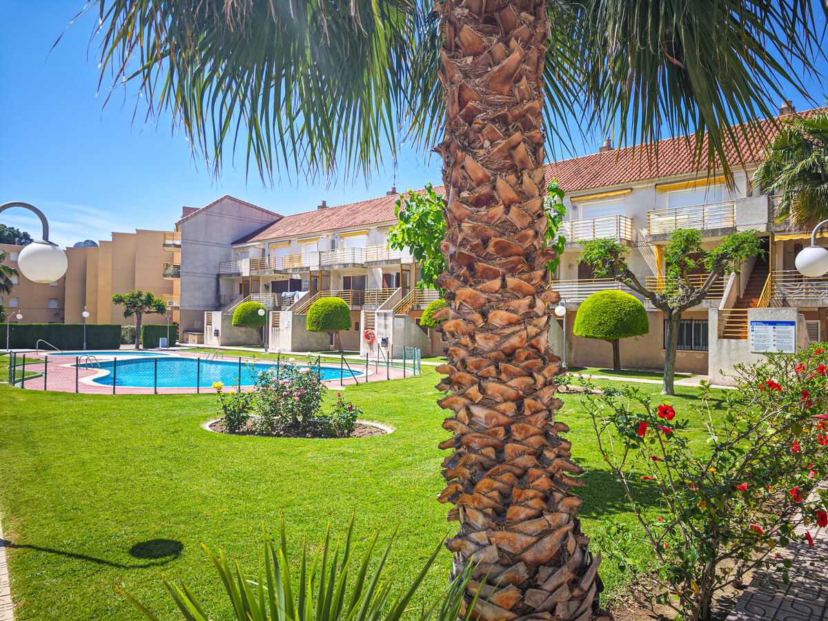 Appartement duplex 2 chambres Cambrils, piscine à 100 m de plage - Photo 1