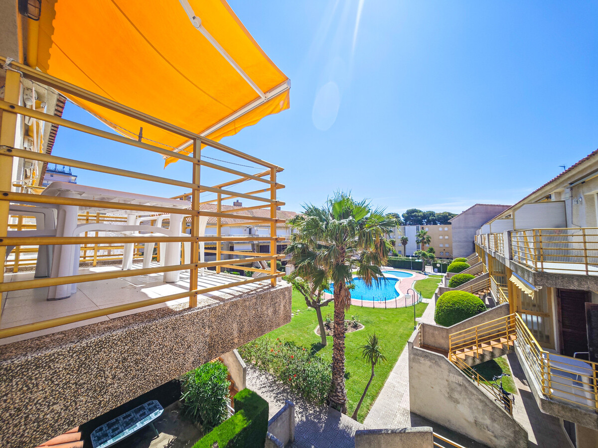 Appartement duplex 2 chambres Cambrils, piscine à 100 m de plage - Photo 4