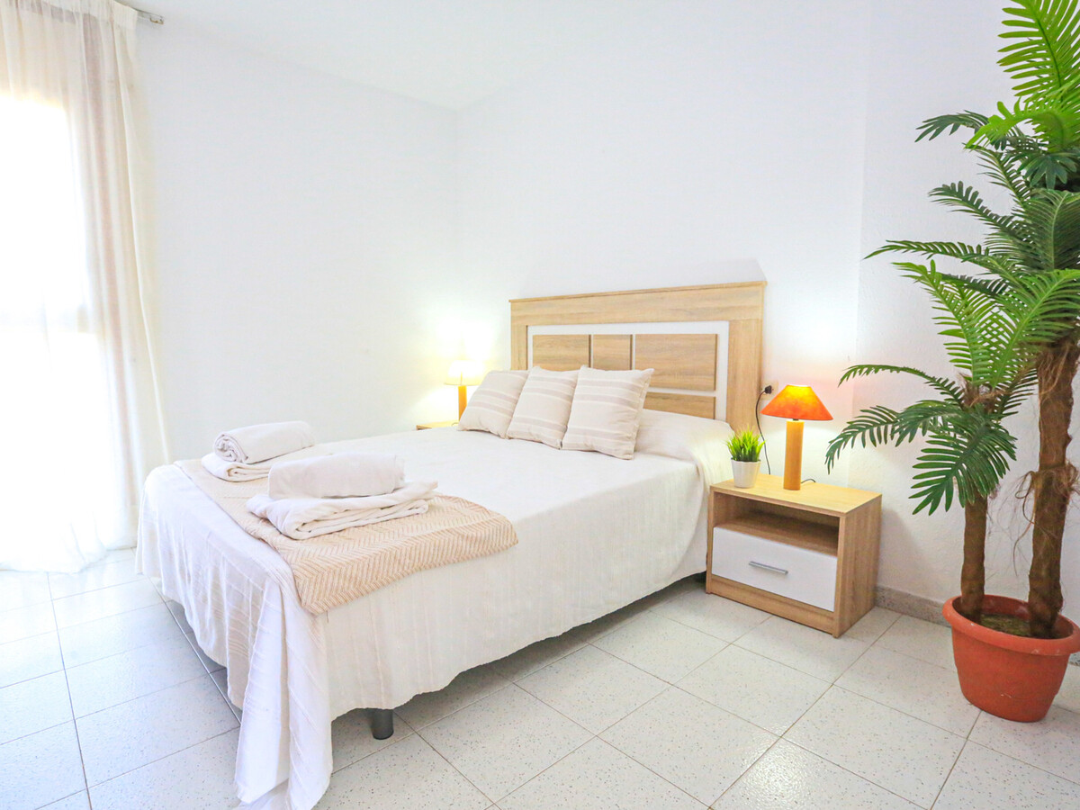 Appartement duplex 2 chambres Cambrils, piscine à 100 m de plage - Photo 17