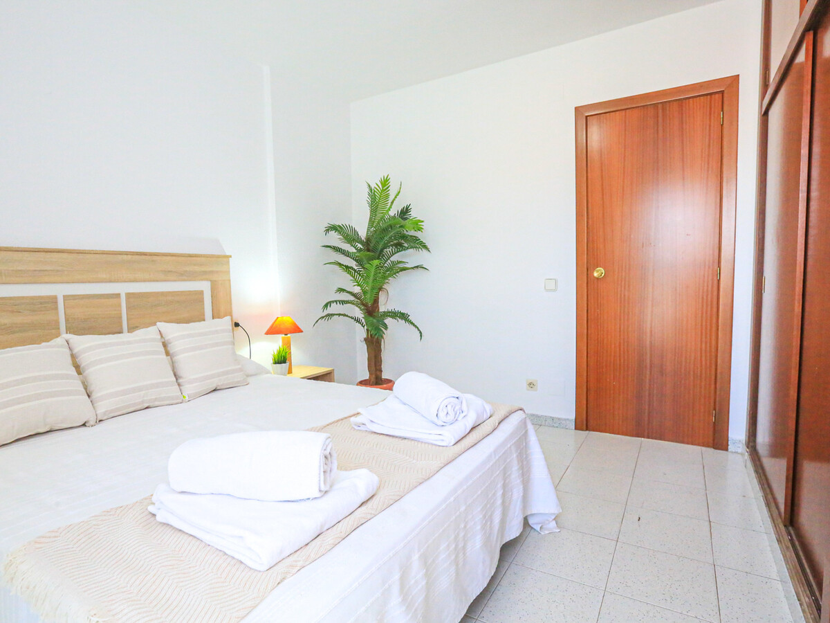 Appartement duplex 2 chambres Cambrils, piscine à 100 m de plage - Photo 19