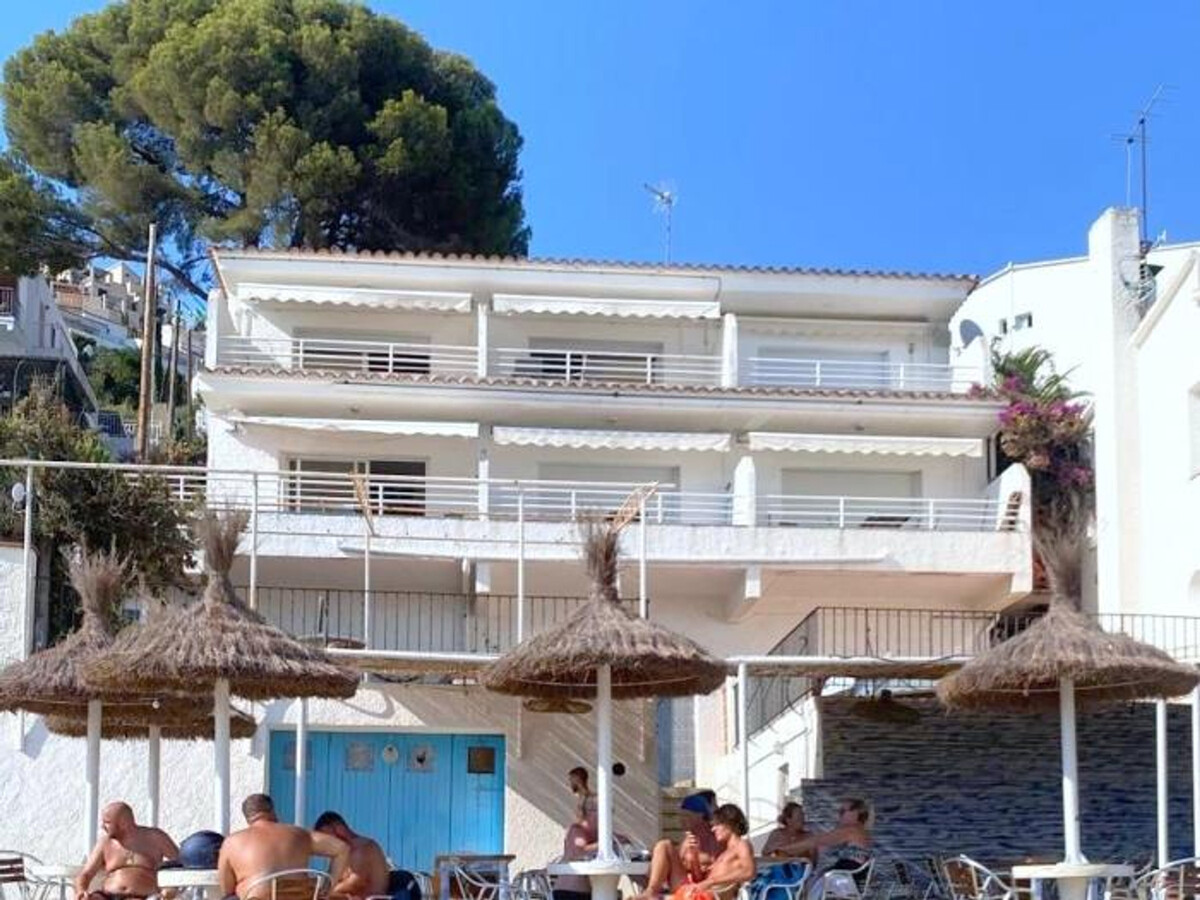 Appartement face mer à Roses, terrasse vue Méditerranée - Photo 17