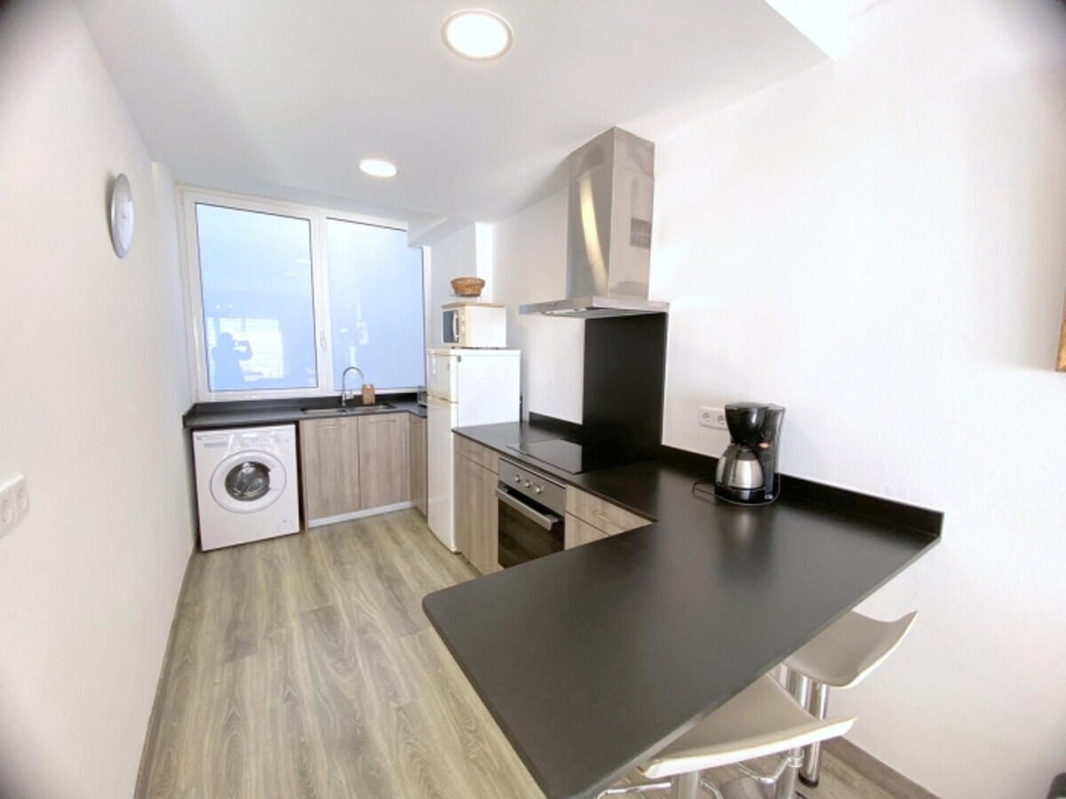 Appartement 6 pers. rénové, 200m plage, terrasse mer à Roses - Photo 4