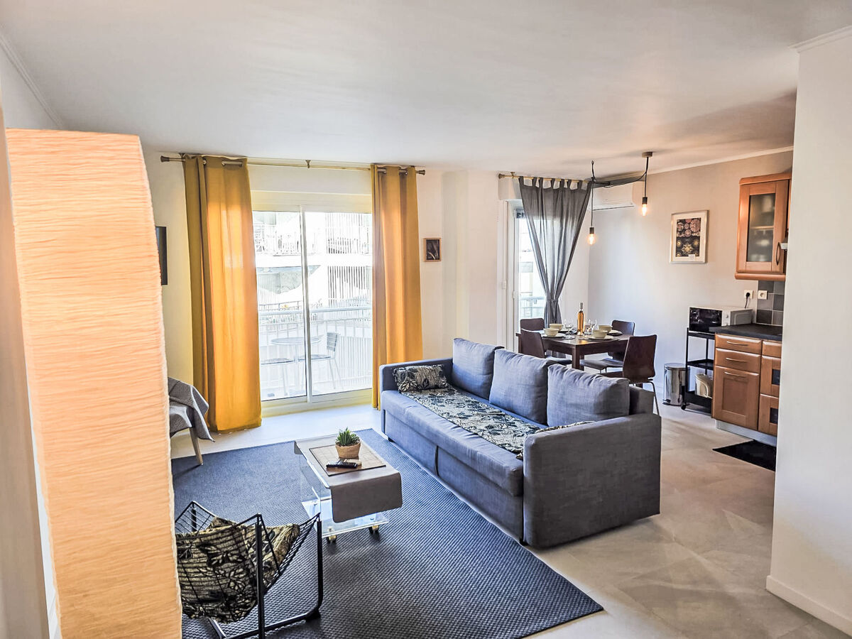 Appartement Reine Astrid, 20 m de la plage à Cannes - Photo 10