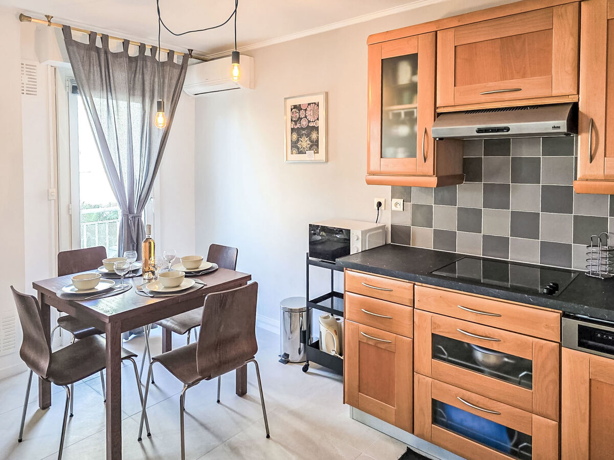 Appartement Reine Astrid, 20 m de la plage à Cannes - Photo 13