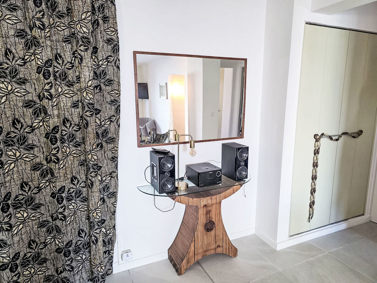 Appartement Reine Astrid, 20 m de la plage à Cannes - Photo 22