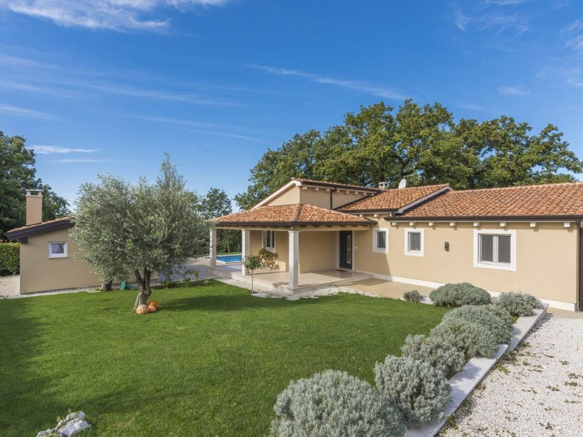 Maison Terezija : piscine privée à Tinjan - Photo 3
