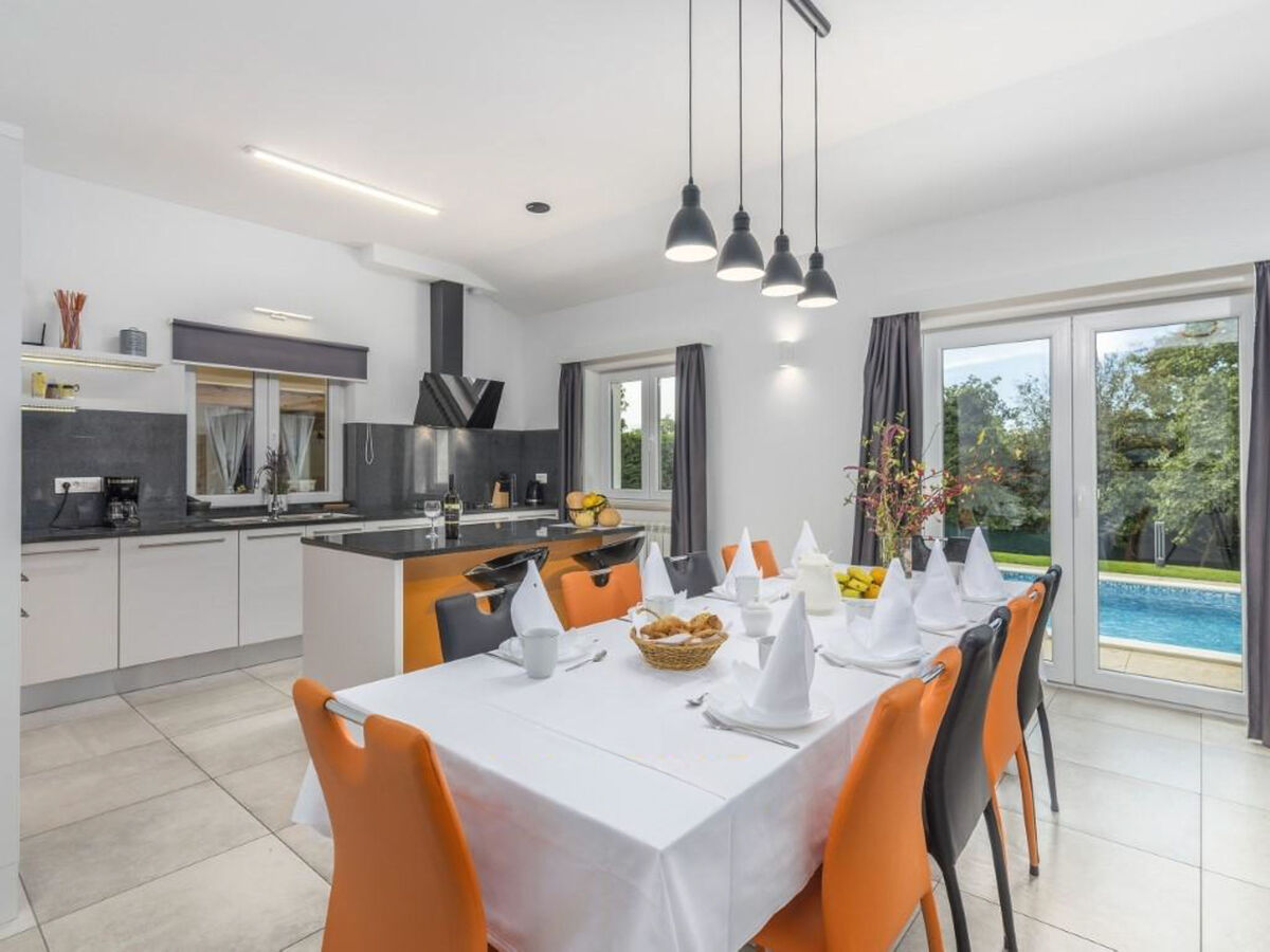 Maison Terezija : piscine privée à Tinjan - Photo 12