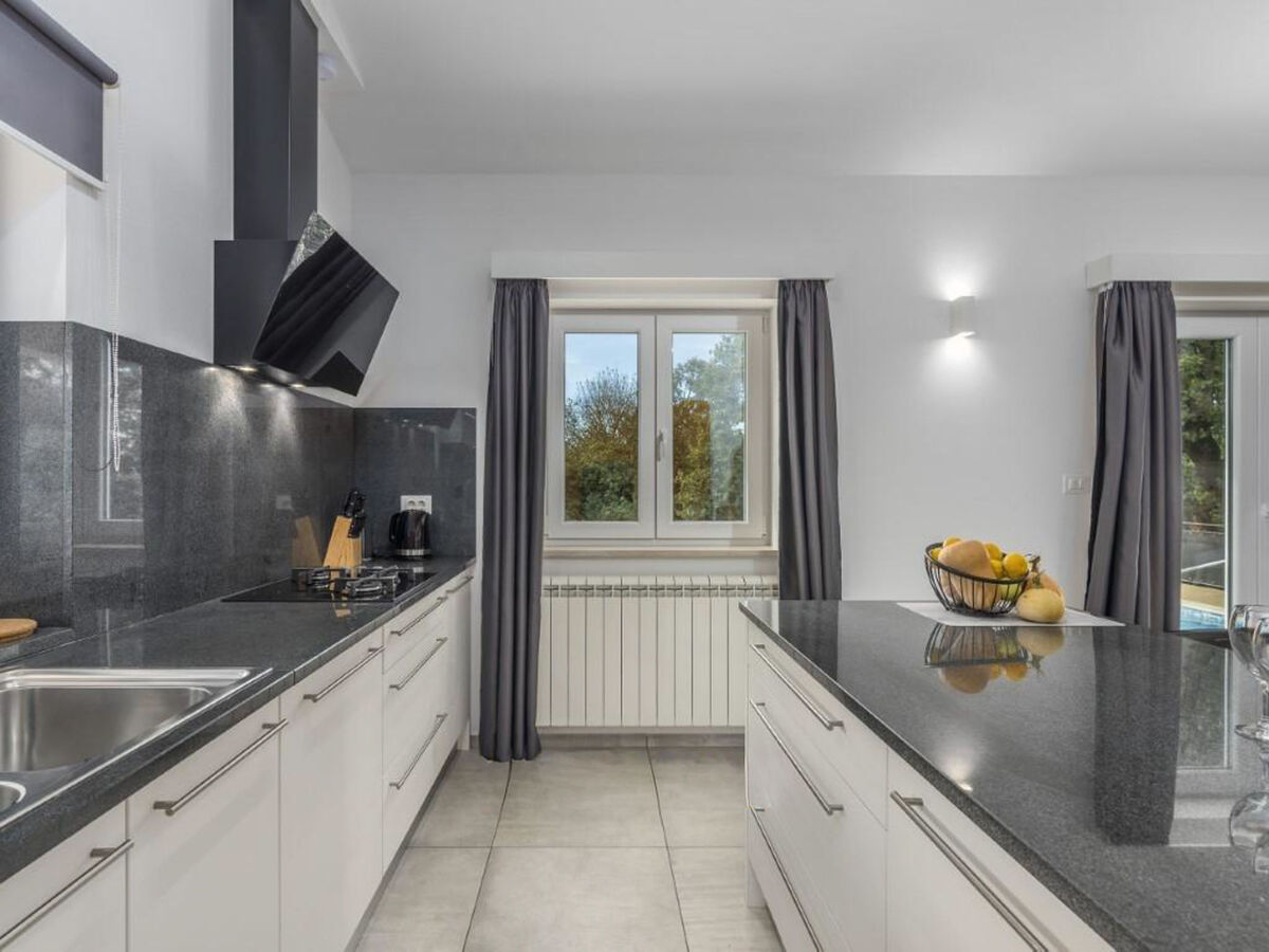 Maison Terezija : piscine privée à Tinjan - Photo 22