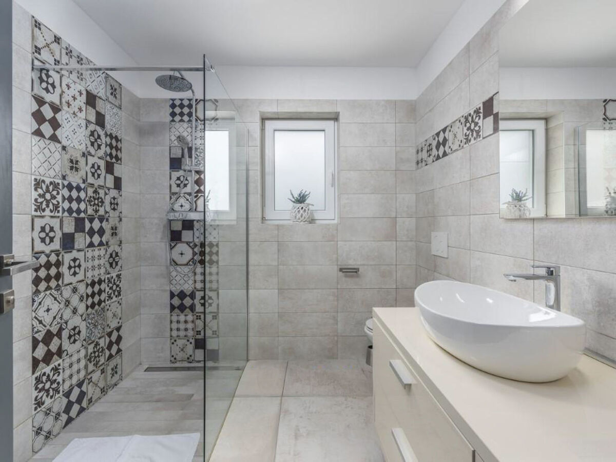 Maison Terezija : piscine privée à Tinjan - Photo 25
