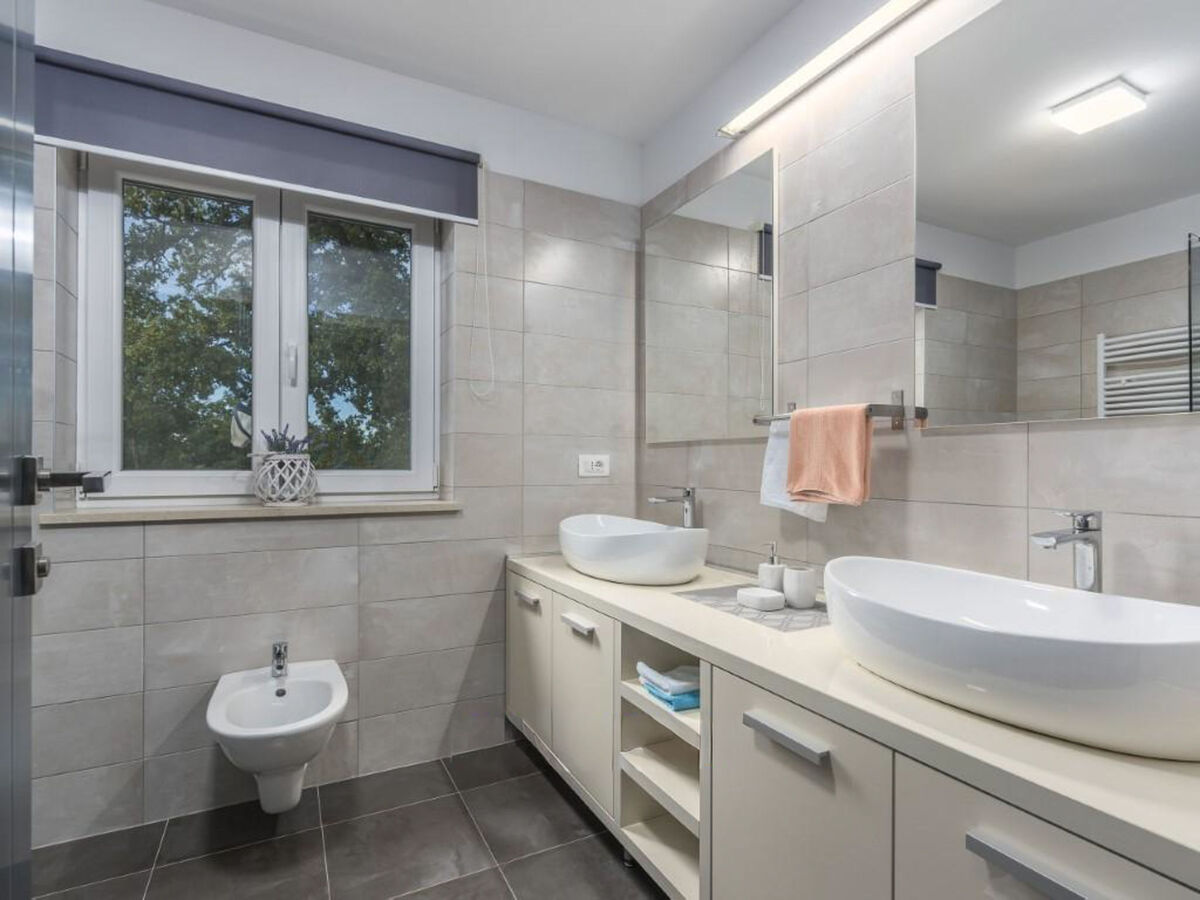 Maison Terezija : piscine privée à Tinjan - Photo 30