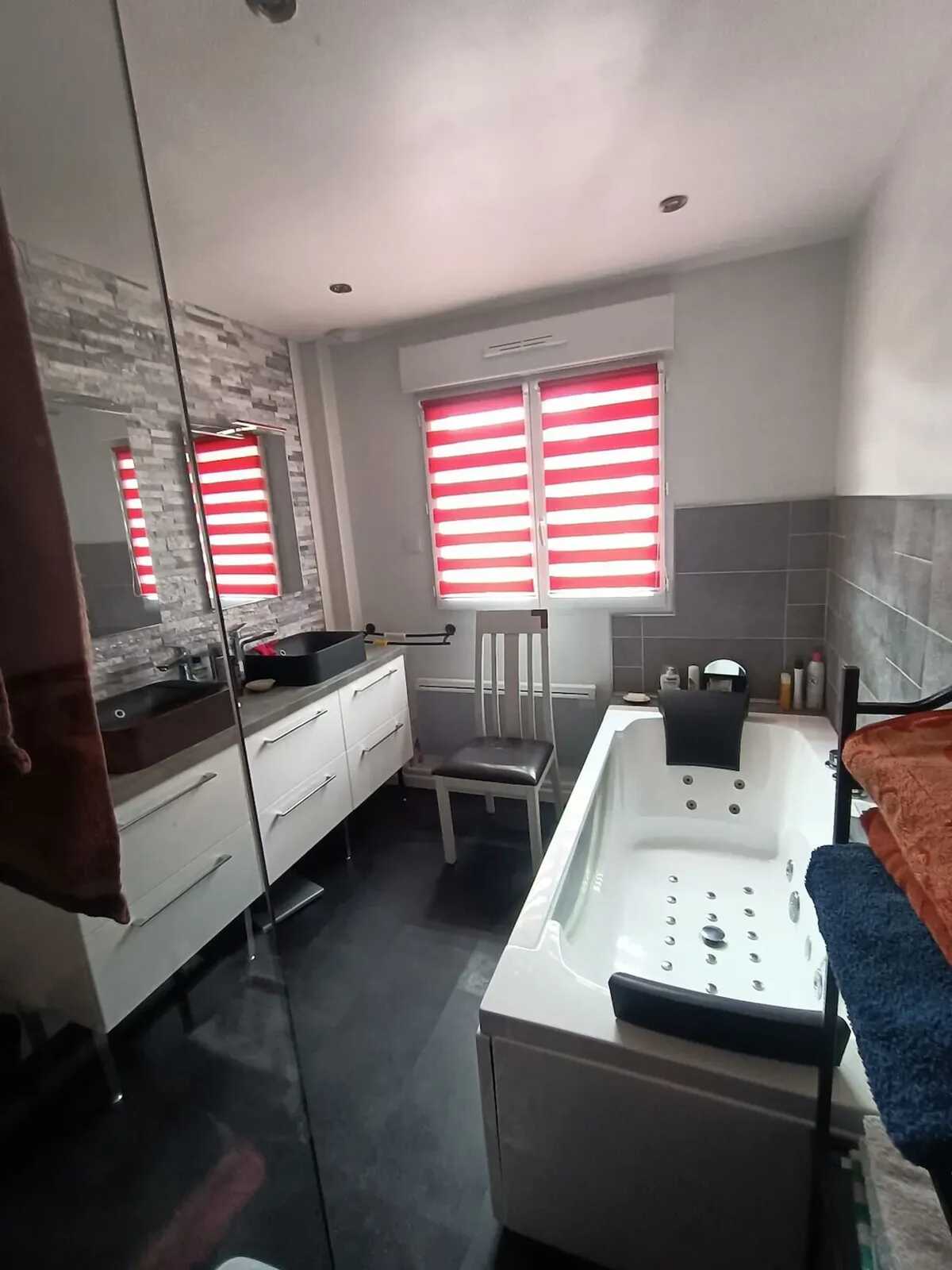 Maison 95 m² avec terrasse et barbecue à Estrée-Blanche - Photo 11