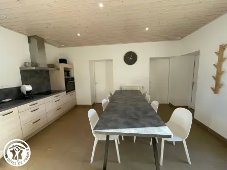 Maison Familiale à 700m Plage, Spa, Animaux Bienvenus - Photo 2
