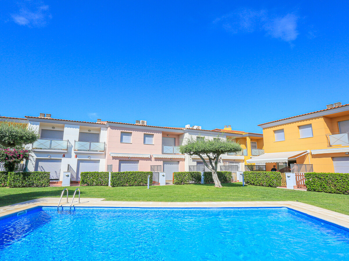 Maison jumelée 2 chambres avec piscine à 350m de la plage - Photo 34