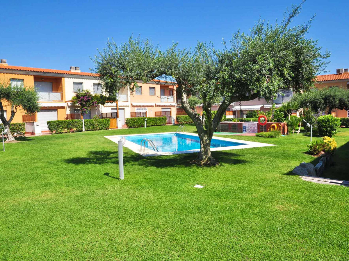 Maison jumelée 2 chambres avec piscine à 350m de la plage - Photo 36