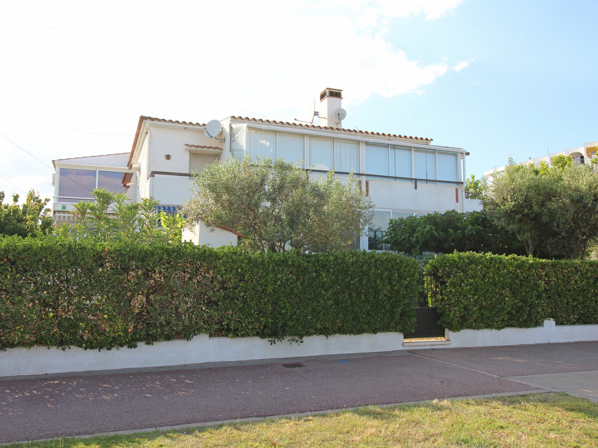 Appartement 2 chambres vue mer à 100 m de la plage à Empuriabrava - Photo 24