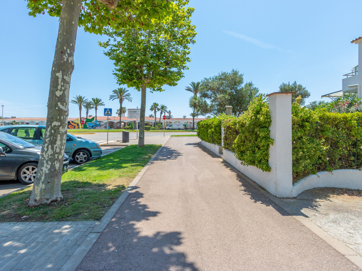 Appartement 2 chambres vue mer à 100 m de la plage à Empuriabrava - Photo 26