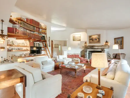 Location villa à Cascais, Villa patrimoniale avec piscine privée à Cascais