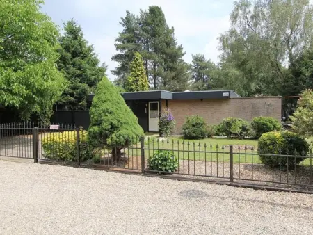 Location maison à Lanaken, Belle maison dans une région boisée
