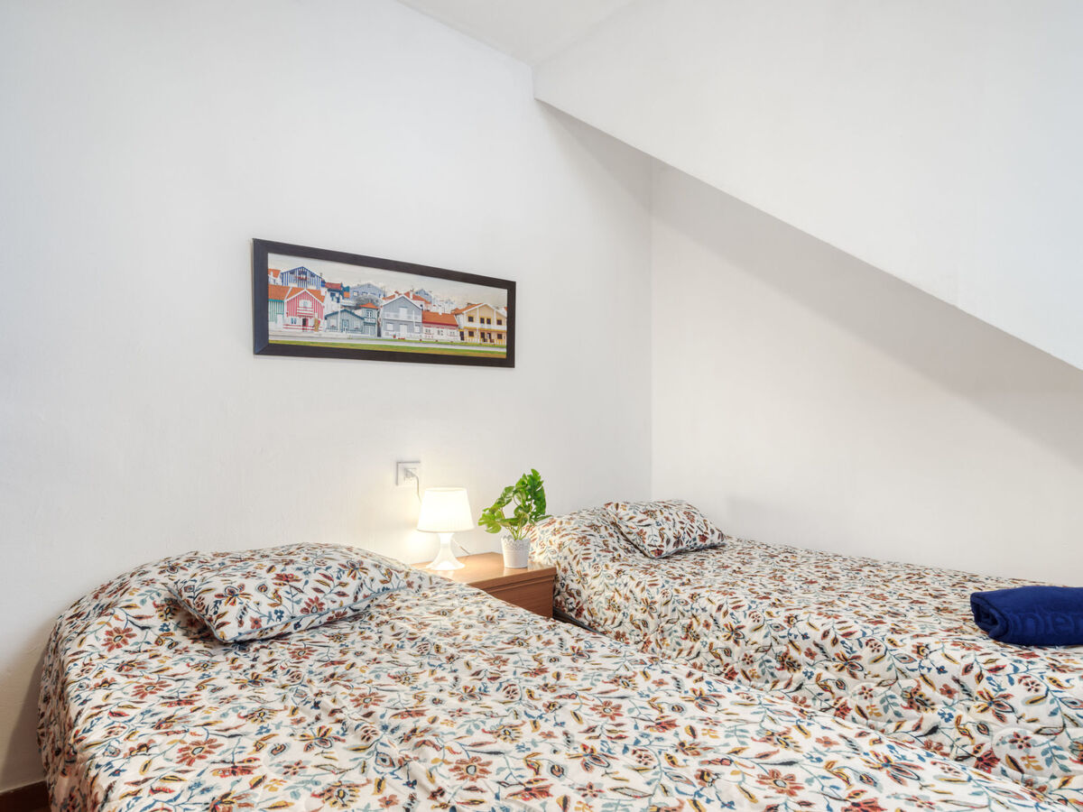 Appartement 2 chambres au cœur du centre piéton de Roses - Photo 4
